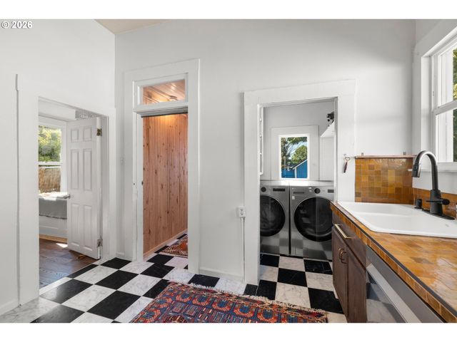 226 N PAGE St, Portland, OR 97227