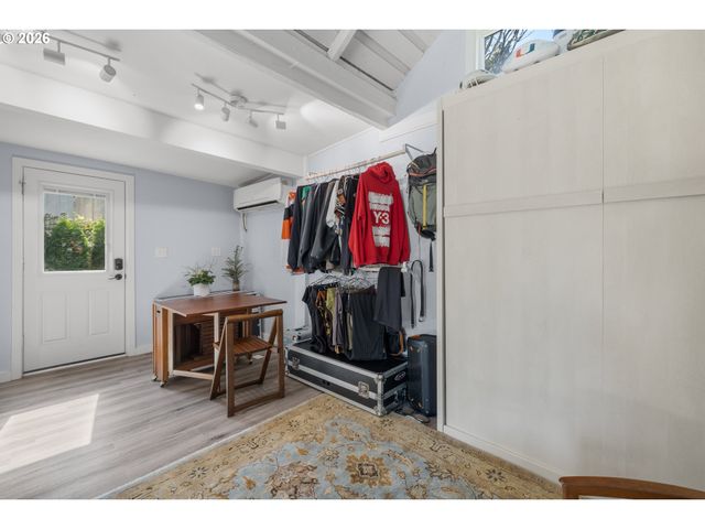 226 N PAGE St, Portland, OR 97227