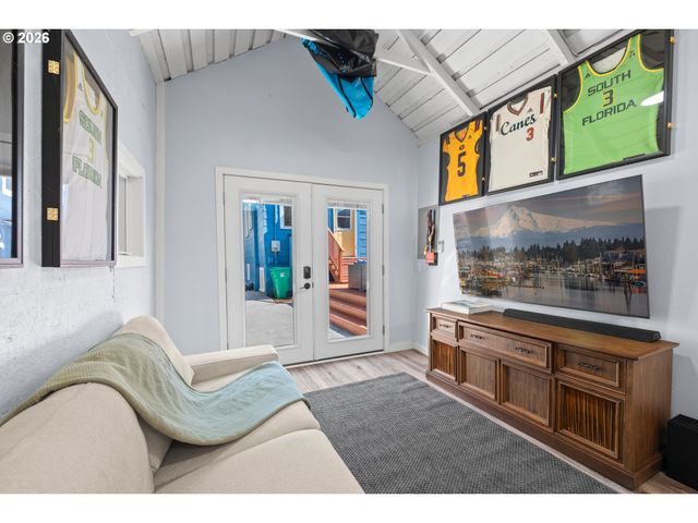 226 N PAGE St, Portland, OR 97227