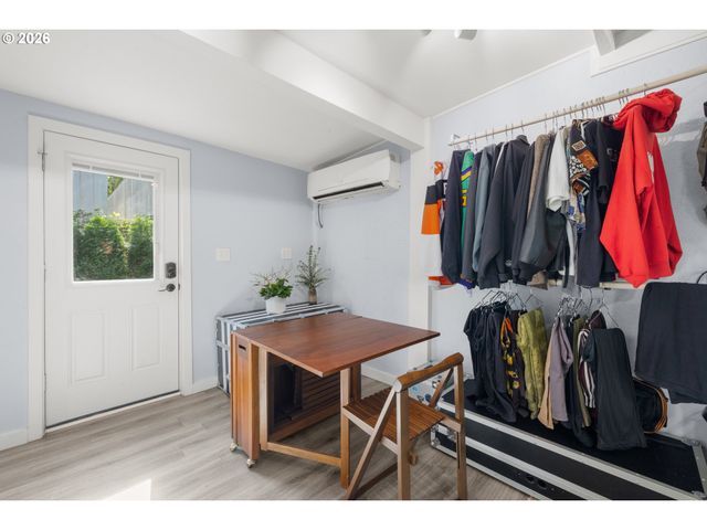 226 N PAGE St, Portland, OR 97227