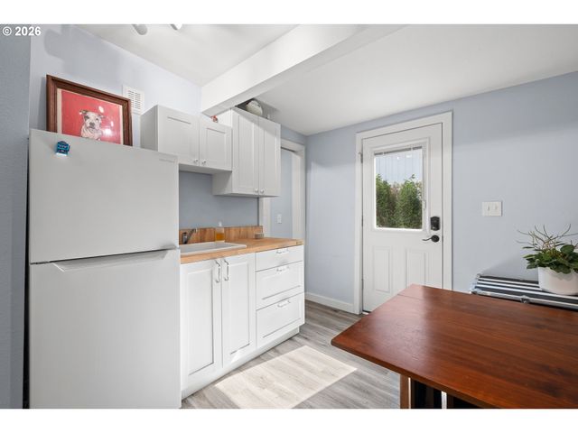 226 N PAGE St, Portland, OR 97227