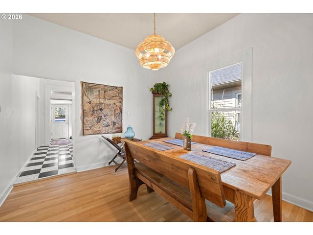 226 N PAGE St, Portland, OR 97227