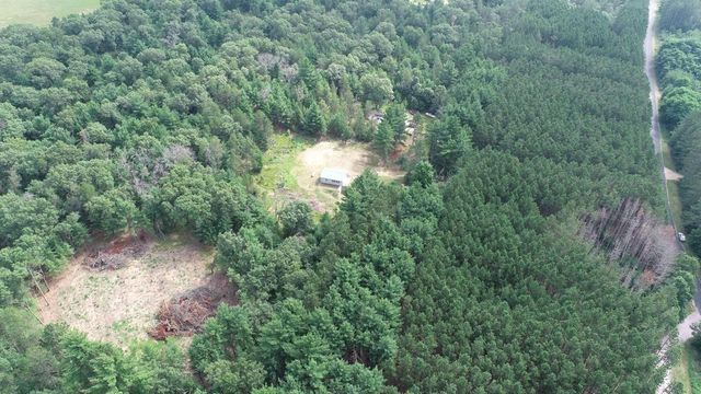 1004 Gem Court, Wisconsin Dells, WI 53965