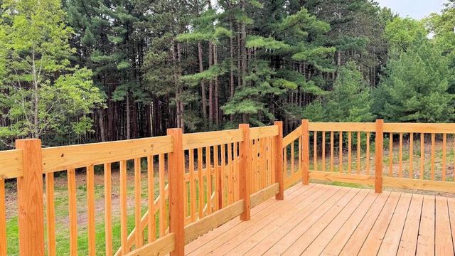 1004 Gem Court, Wisconsin Dells, WI 53965