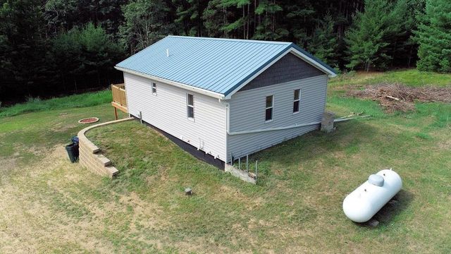 1004 Gem Court, Wisconsin Dells, WI 53965