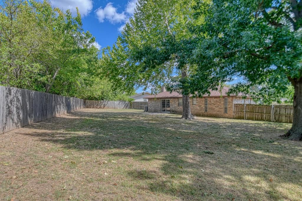 Image 28 of property listing at 1501 Glencliff Drive, Norman, OK 73071