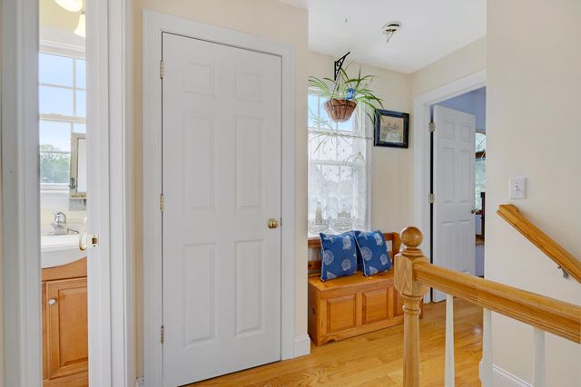34 Prospect Avenue, Pocasset, MA 02559