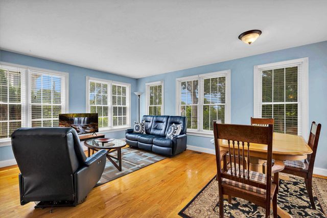 34 Prospect Avenue, Pocasset, MA 02559