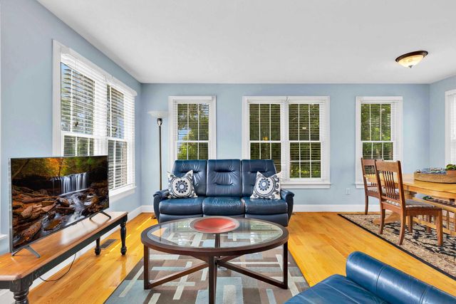 34 Prospect Avenue, Pocasset, MA 02559