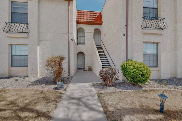 823 Country Club Drive SE 1B, Rio Rancho, NM 87124