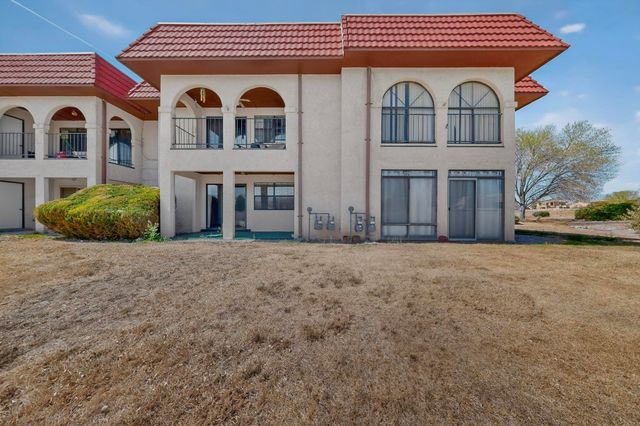 823 Country Club Drive SE 1B, Rio Rancho, NM 87124