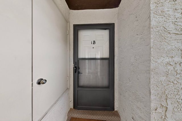 823 Country Club Drive SE 1B, Rio Rancho, NM 87124