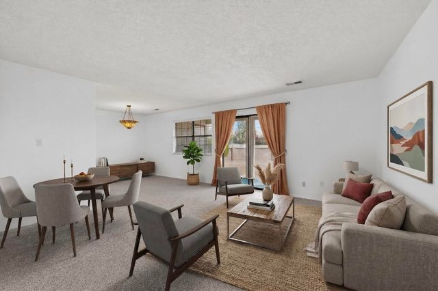 823 Country Club Drive SE 1B, Rio Rancho, NM 87124