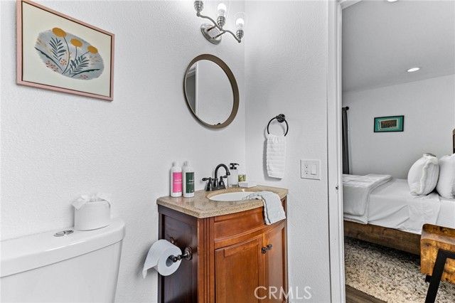 2564 N Aurora Drive, Palm Springs, CA 92262