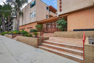 5429 Newcastle 204, Encino, CA 91316