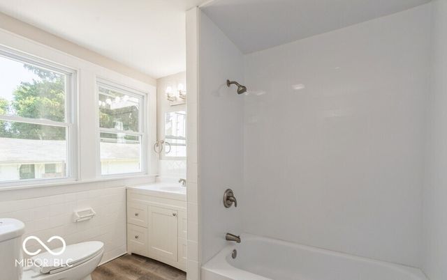 1803 E 10th Street, Anderson, IN 46012