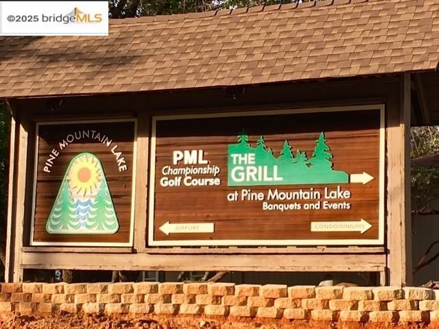 13133 Mohrmann St, Groveland, CA 95321