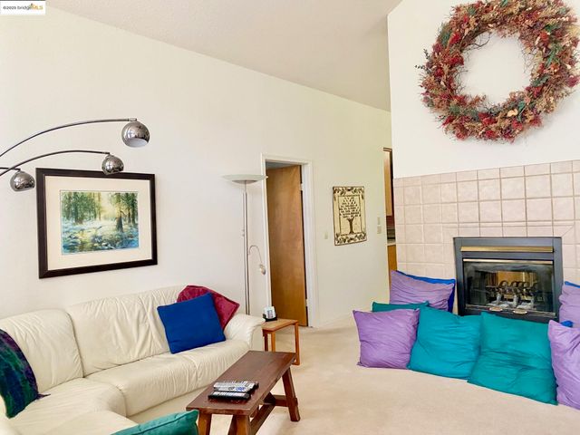 13133 Mohrmann St, Groveland, CA 95321