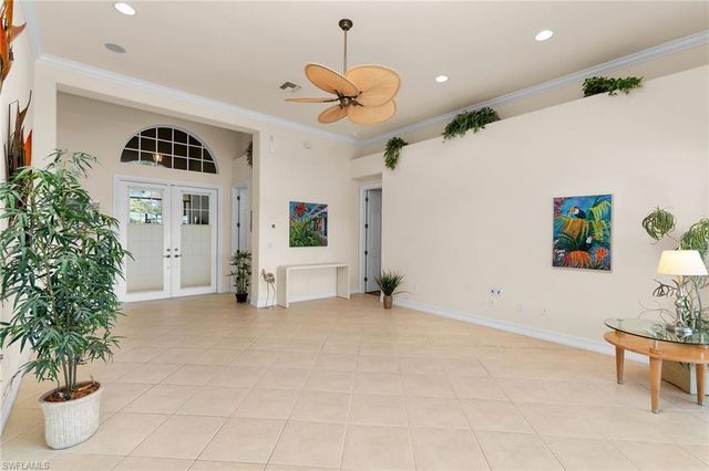 6718 Crowned Eagle LN, Naples, FL 34113