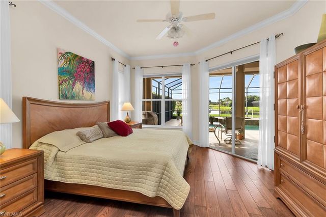 6718 Crowned Eagle LN, Naples, FL 34113