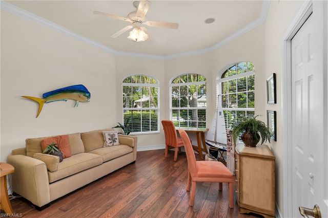 6718 Crowned Eagle LN, Naples, FL 34113