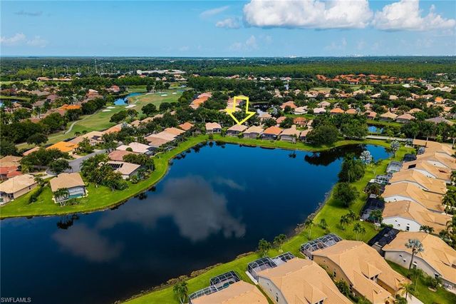 6718 Crowned Eagle LN, Naples, FL 34113