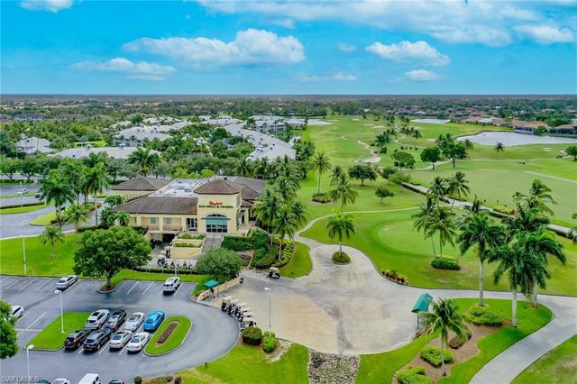 6718 Crowned Eagle LN, Naples, FL 34113
