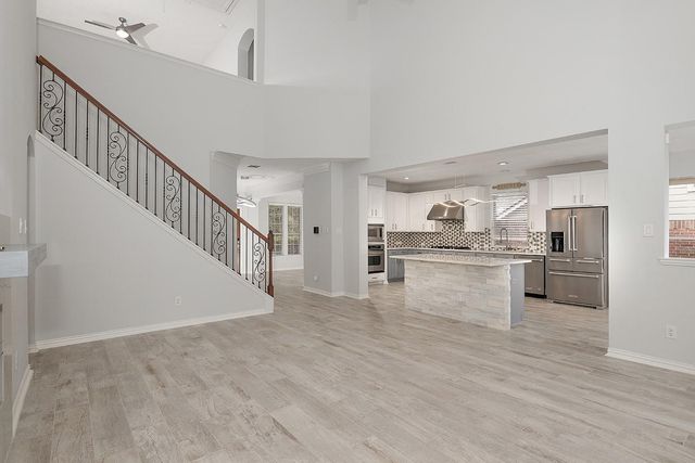 83 French Oaks, The Woodlands, TX 77382