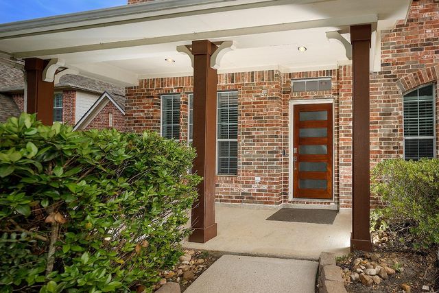 83 French Oaks, The Woodlands, TX 77382