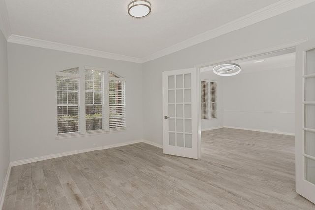 83 French Oaks, The Woodlands, TX 77382