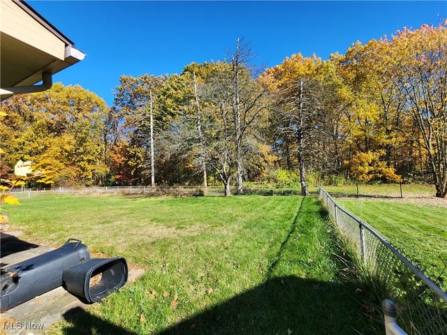 1649 Lancaster Drive, Youngstown, OH 44511