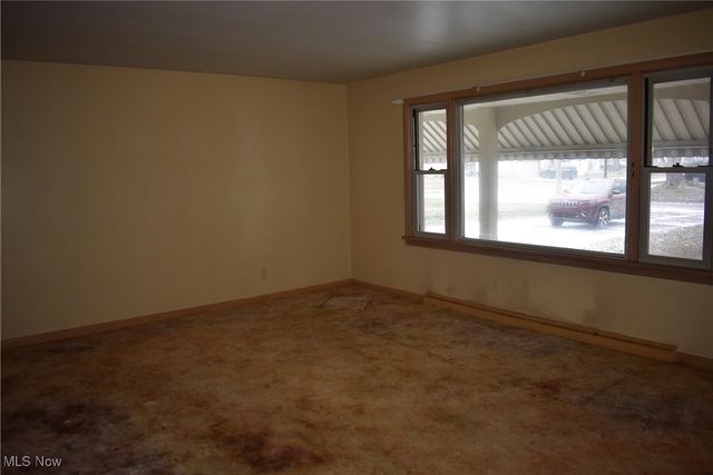 1649 Lancaster Drive, Youngstown, OH 44511