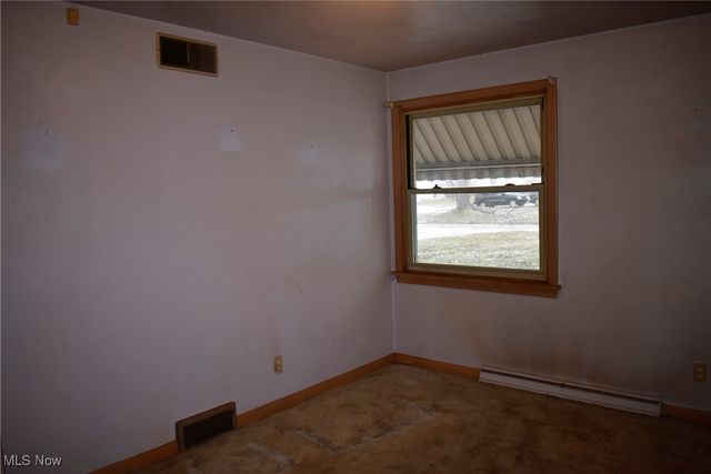 1649 Lancaster Drive, Youngstown, OH 44511