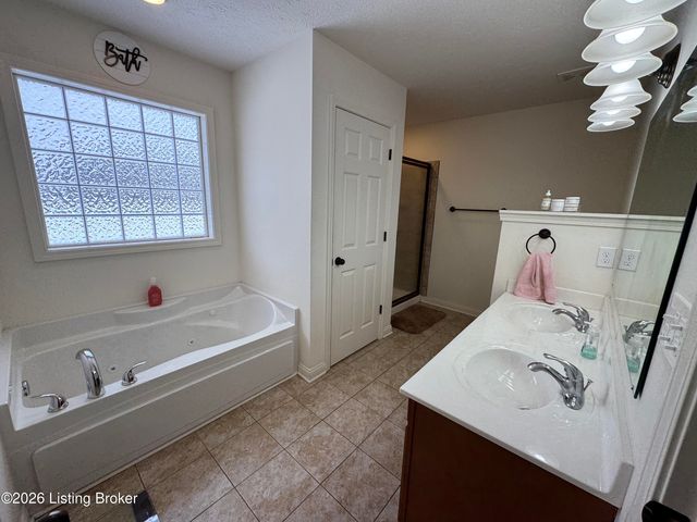 309 River Cliff Blvd, Brandenburg, KY 40108