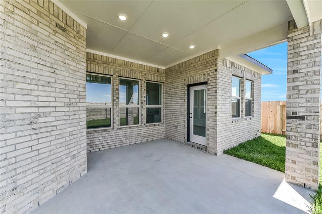 3009 Sentineal Meadows Lane, Dayton, TX 77535