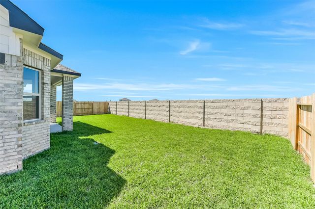 3009 Sentineal Meadows Lane, Dayton, TX 77535