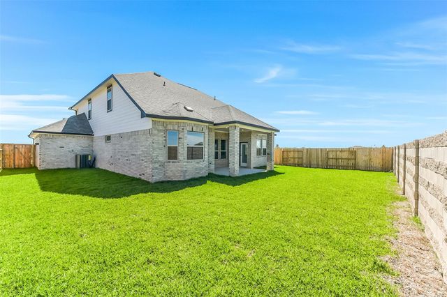 3009 Sentineal Meadows Lane, Dayton, TX 77535