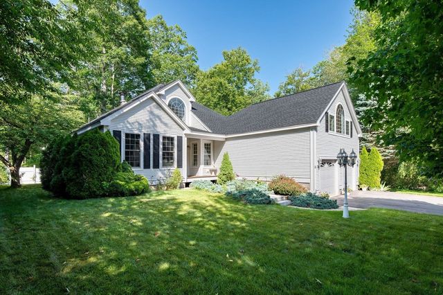 9 Katie Lane, Hampton, NH 03842