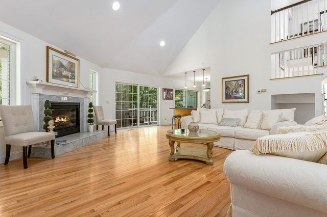 9 Katie Lane, Hampton, NH 03842
