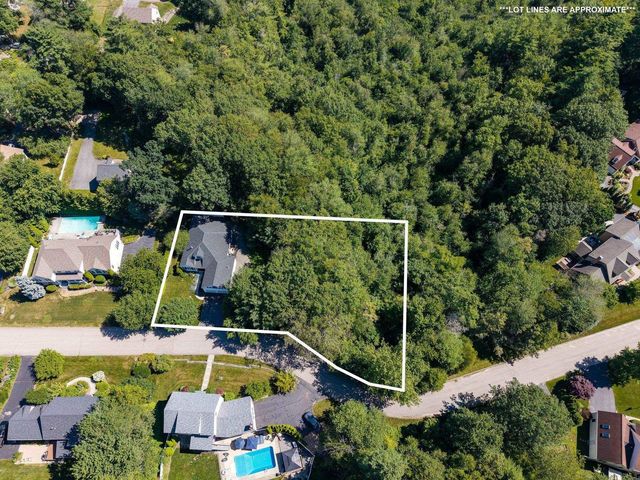 9 Katie Lane, Hampton, NH 03842