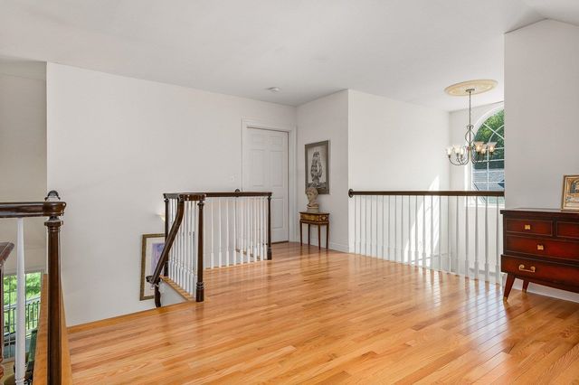 9 Katie Lane, Hampton, NH 03842