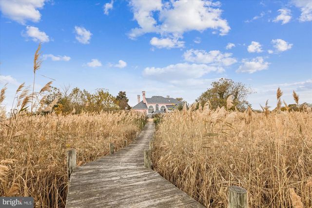 220 OLD STEAMSHIP RD, Stevensville, MD 21666