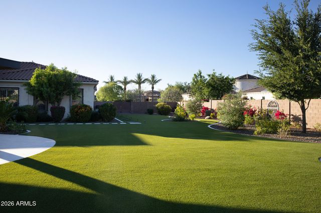 4547 S Banning Drive, Gilbert, AZ 85297