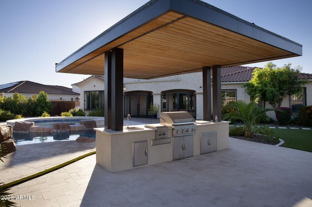 4547 S Banning Drive, Gilbert, AZ 85297