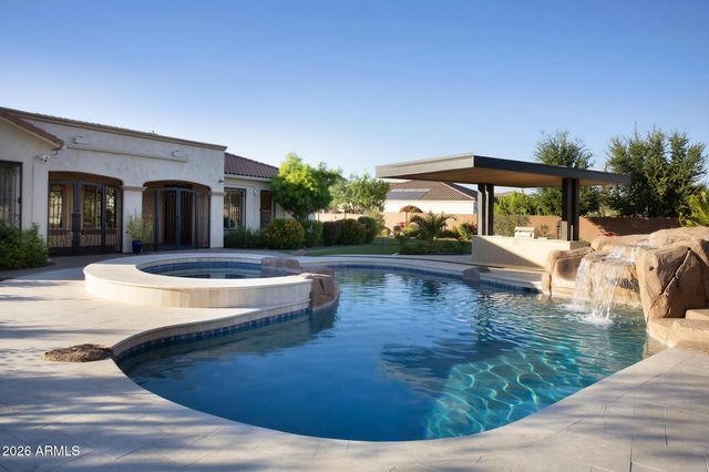 4547 S Banning Drive, Gilbert, AZ 85297