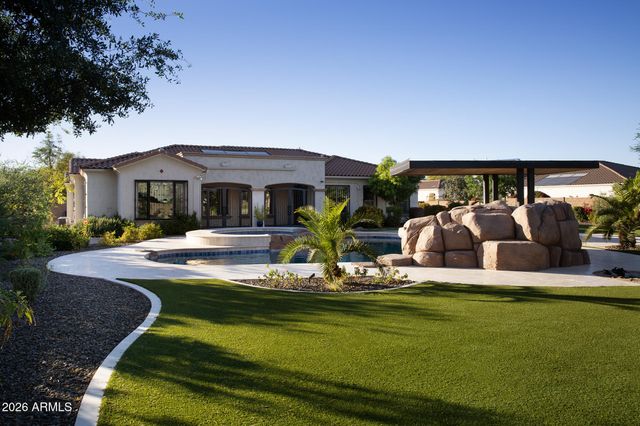 4547 S Banning Drive, Gilbert, AZ 85297