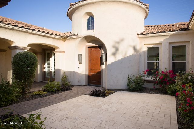 4547 S Banning Drive, Gilbert, AZ 85297