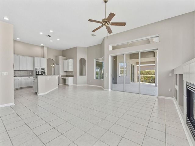 6107 COGNAC CIRCLE, Lutz, FL 33558