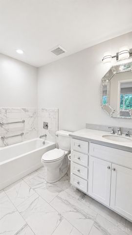 8547 Wyoming Club Drive, Springfield Twp., OH 45215