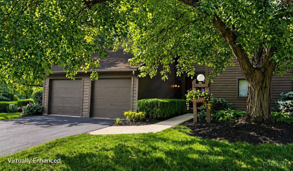 8547 Wyoming Club Drive, Springfield Twp., OH 45215